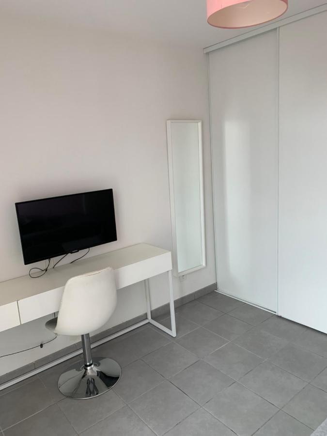Superbe Appartement Avec Terrasse Toulouse Exterior photo